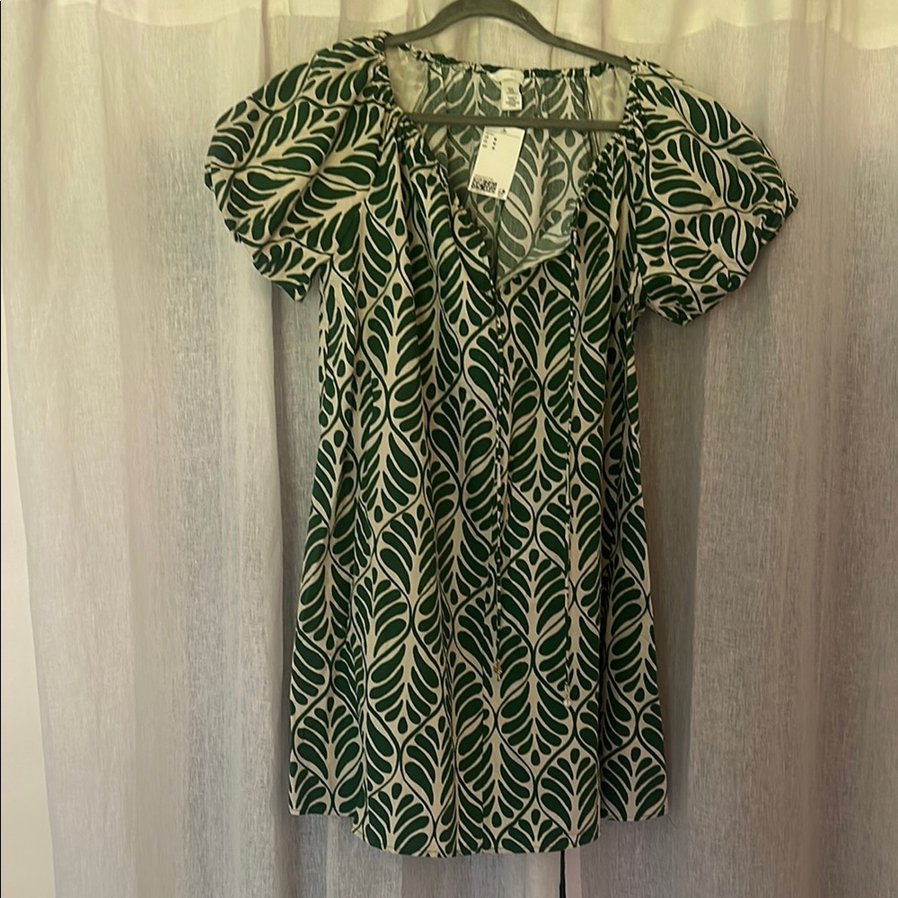 H&M Green Leaf Print Women's dress